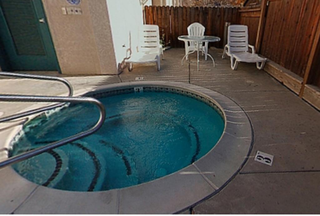 Cloverdale Wine Country Inn & Suites Luaran gambar