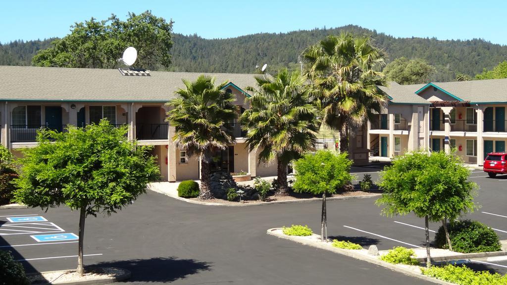 Cloverdale Wine Country Inn & Suites Luaran gambar